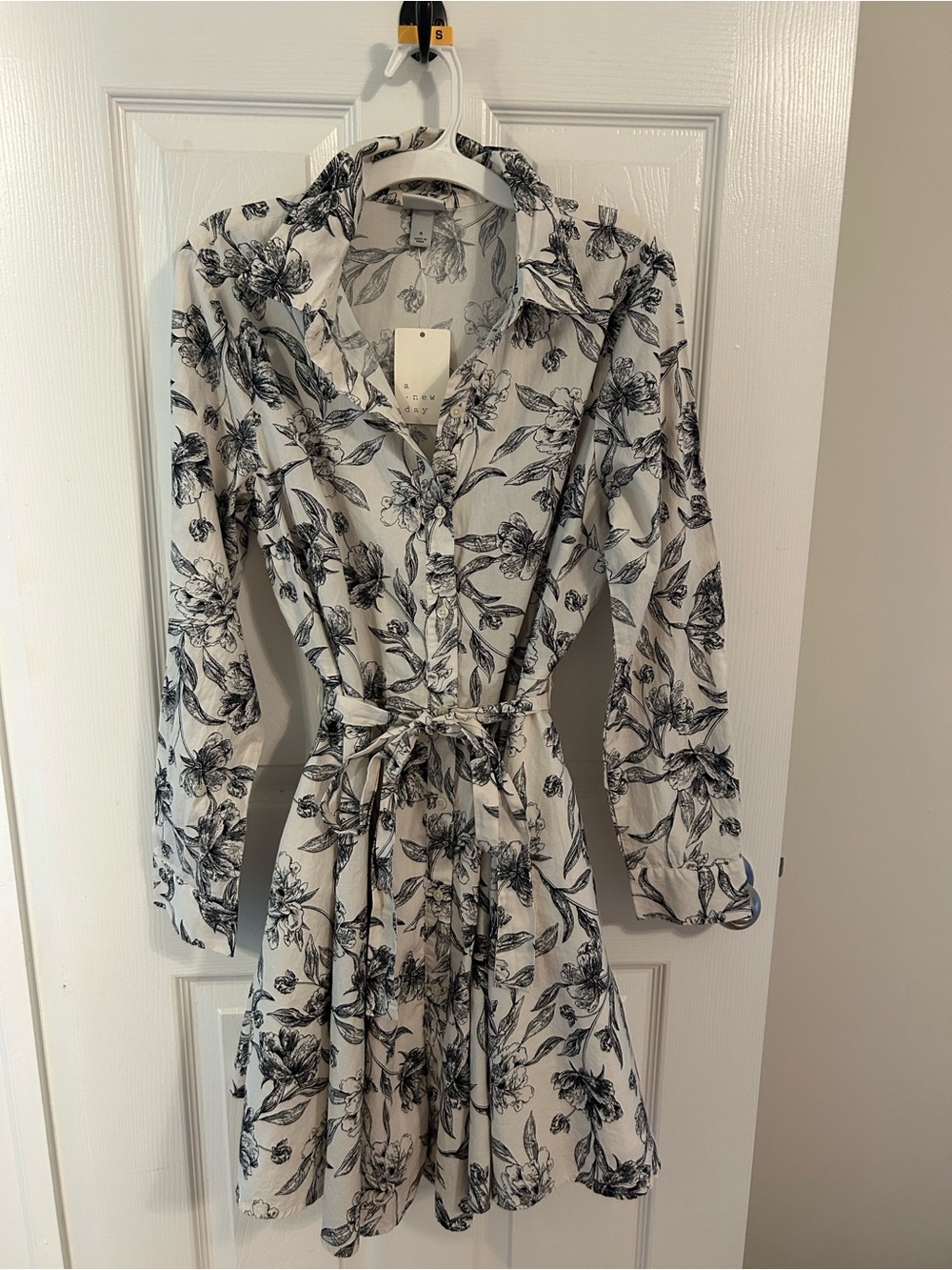 a new day White and Black Floral Button-Front Long Sleeve Shirt Dress